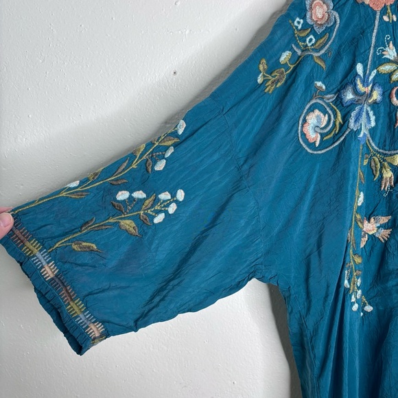 Johnny Was Millicent Floral Embroidered Tunic Blouse Size 2X - Picture 8 of 14